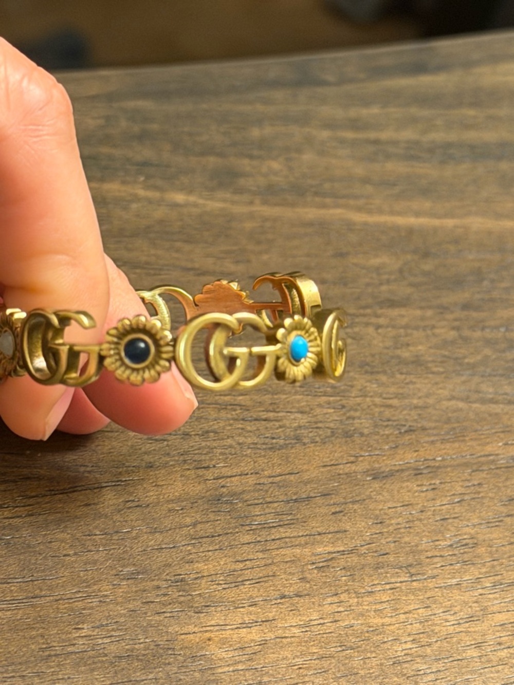 Gold Gucci Cuff Bracelet - Picture 6 of 8